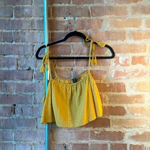 NWOT — MinkPink Crop Top